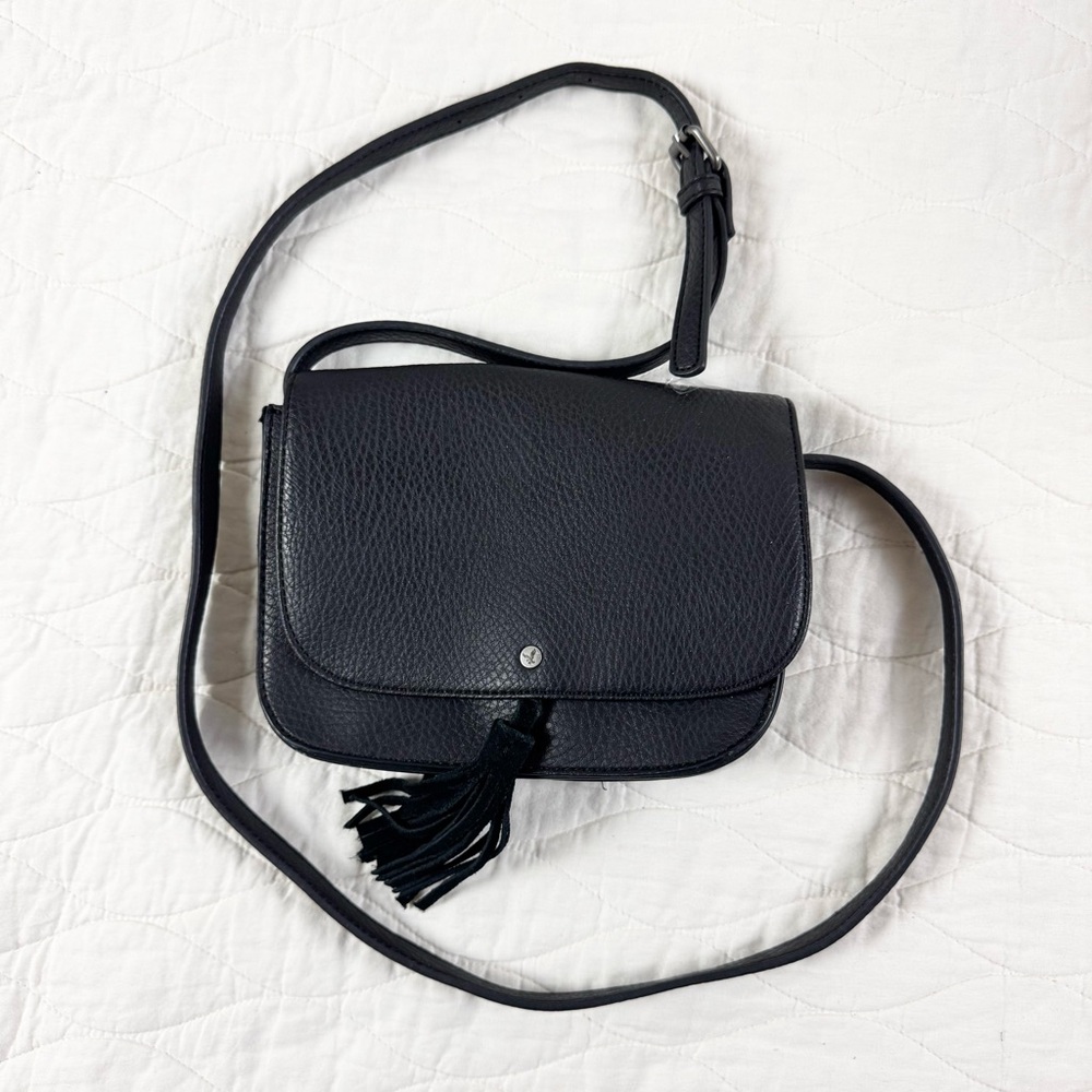 American Eagle Boho Faux Leather Crossbody Saddle Bag Purse Tassel Fringe Black
